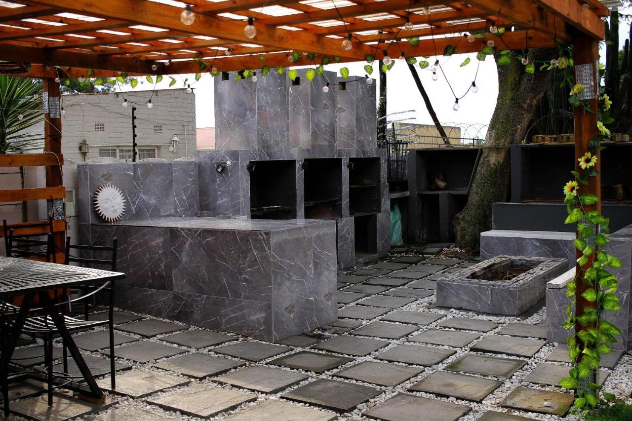 Guest house Semeni Asante *